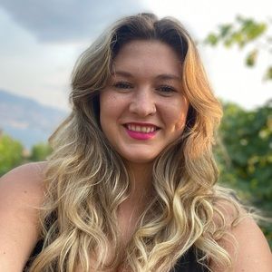 Meet your Posher, Lorenn